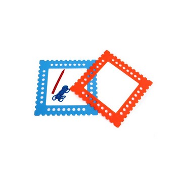 تصویر  بازی فکری قاب دوخت پلاستیکی با سوزن لبخند